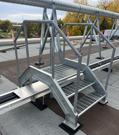 Crossover Stairs Crossover Stairs